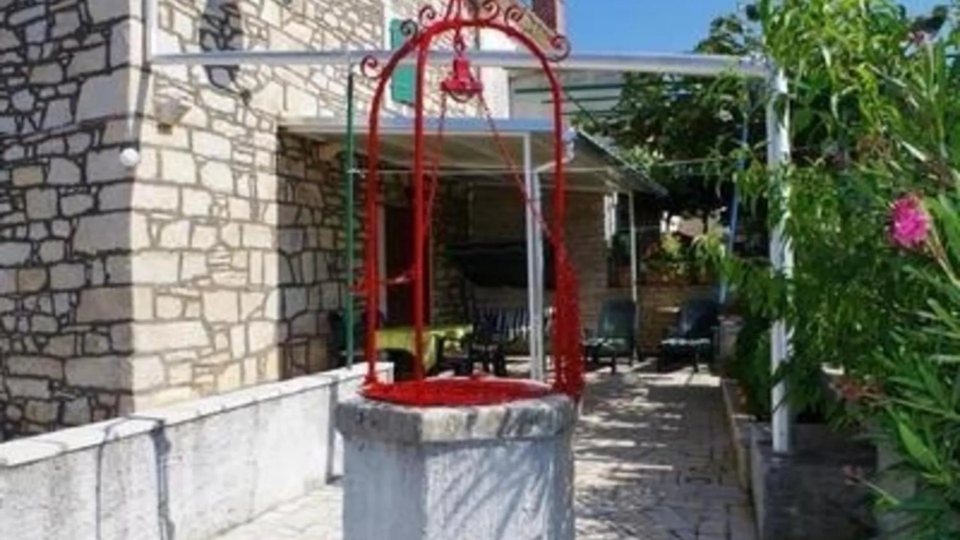 Ferienhaus In Rakalj Mit Grill, Garten Und Terrasse Croácia